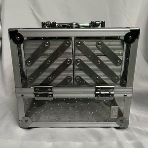 VTG Caboodles Train Case